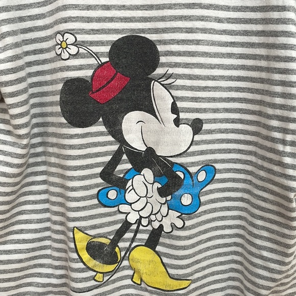 Disney Store | Minnie Mouse V-Neck T-Shirt; Size M - Picture 7 of 8